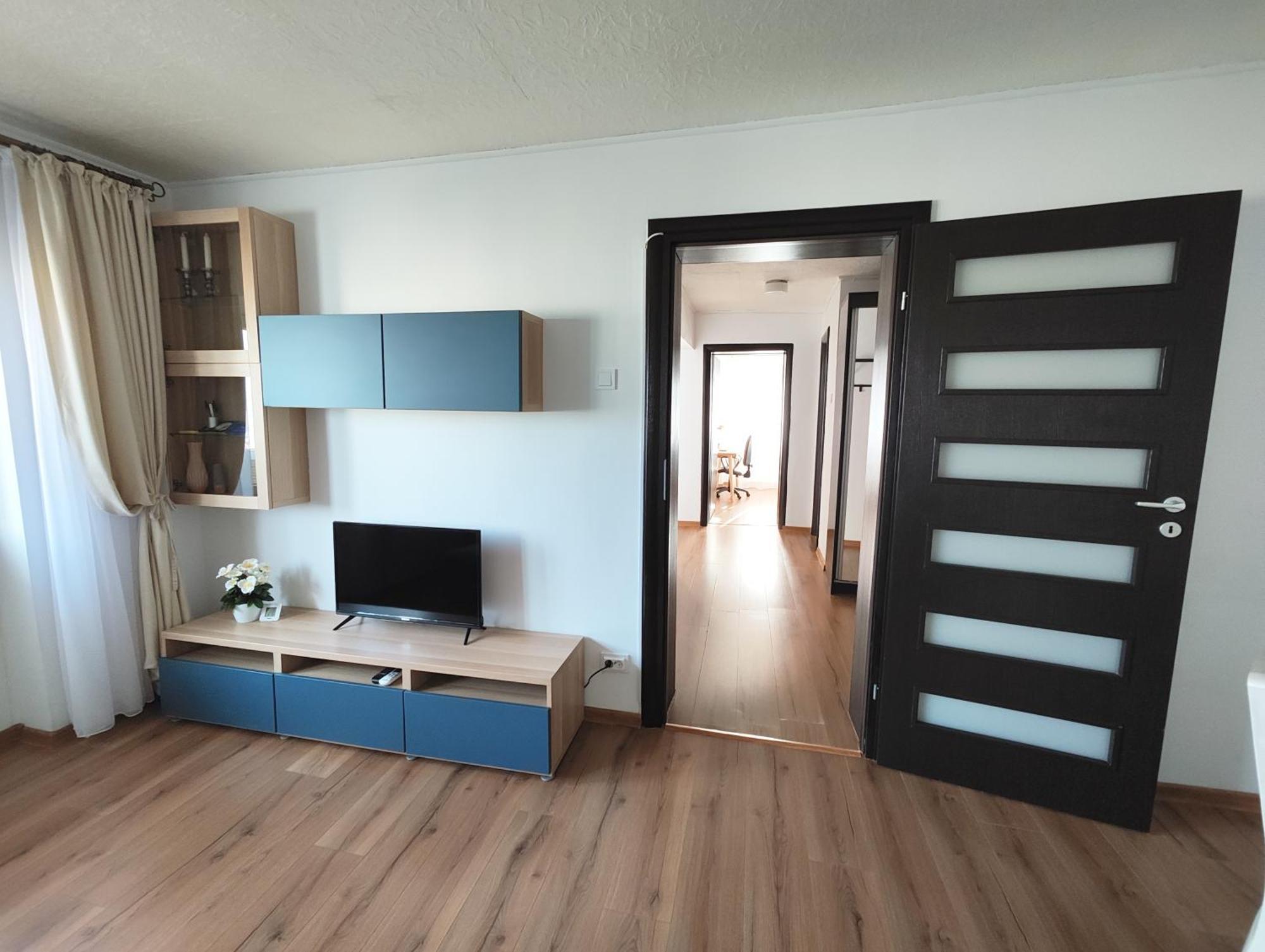 Platinum Apartment - Apartament Cu 3 Camere, 2 Dormitoare, 2 Bai, Bucatarie Complet Utilata, 2 Balcoane Bucareste Exterior foto